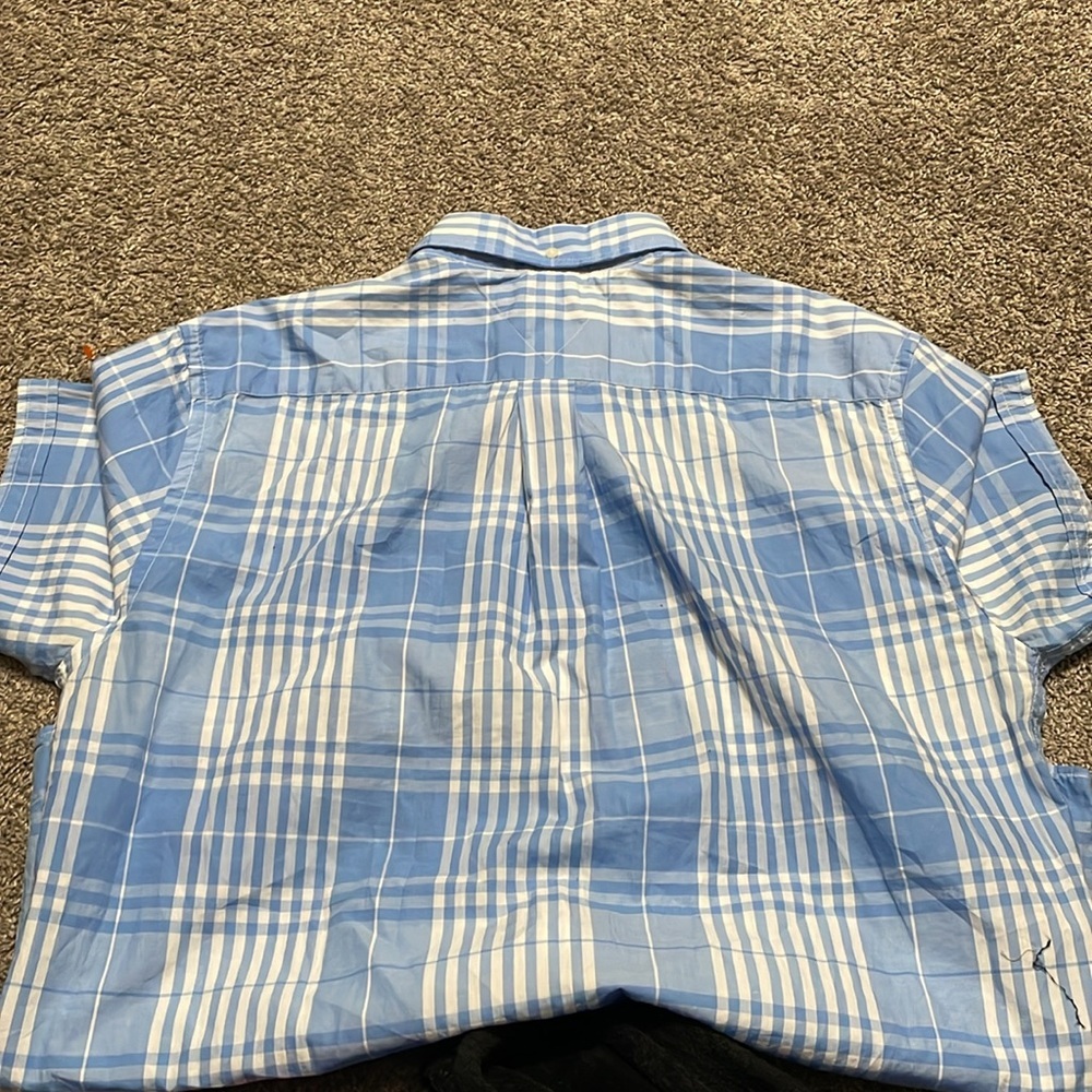 Tommy Hilfiger short sleeve dress shirt Men Large Blue/white W/pocket‎ logo NWOT - Picture 4 of 5